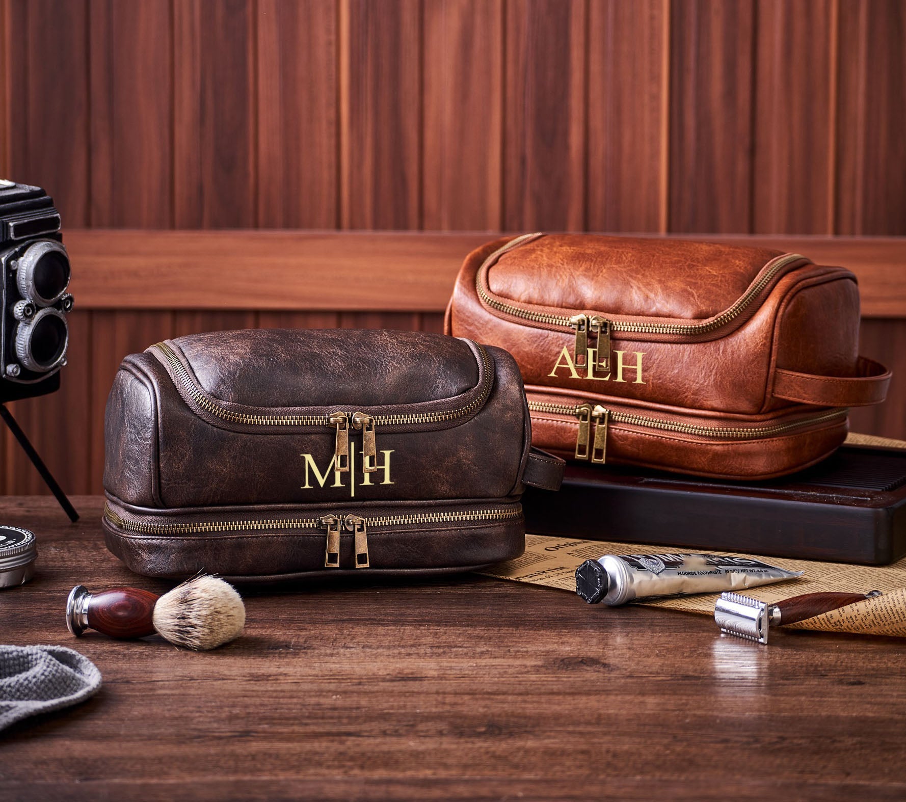 Personalized Groomsmen Gift, Leather Toiletry Bag Men, Leather