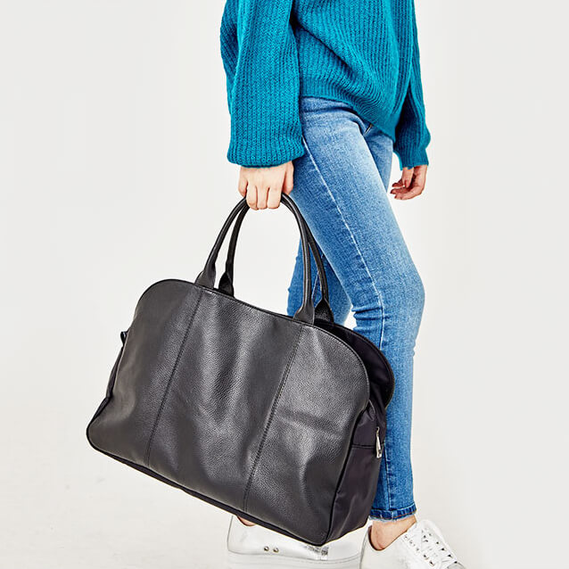 Excursion Handbag, Unisex Leather Gym Bag, Black Travel Bag, Full Grain Leather Chic Sports Bag BF614 - echopurse