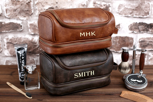 Personalized Hanging Wash Bag, PU Leather Shaving Kit, Handmade Men's Toiletry Bag, Dopp Kit Groomsmen Gifts, Ursher Gifts, Christmas Gifts