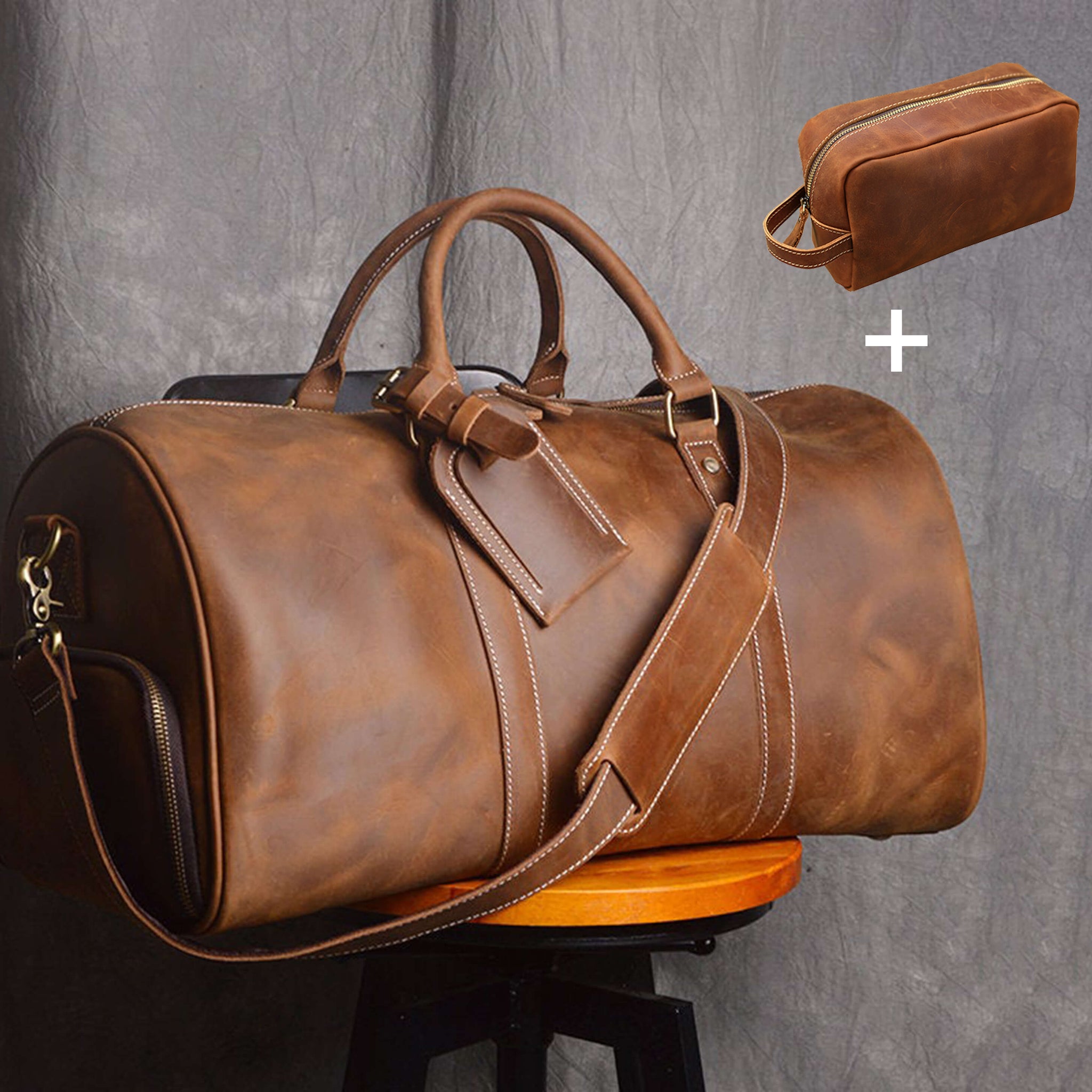 Duffle bag top travel set