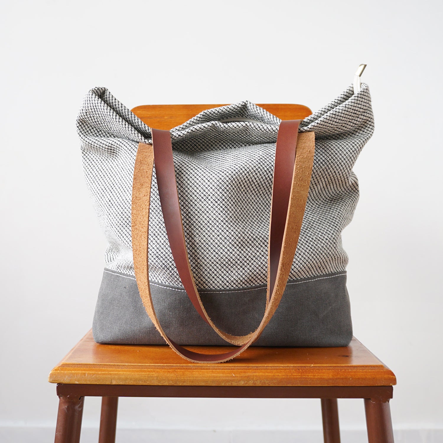 Fabric tote purse sales